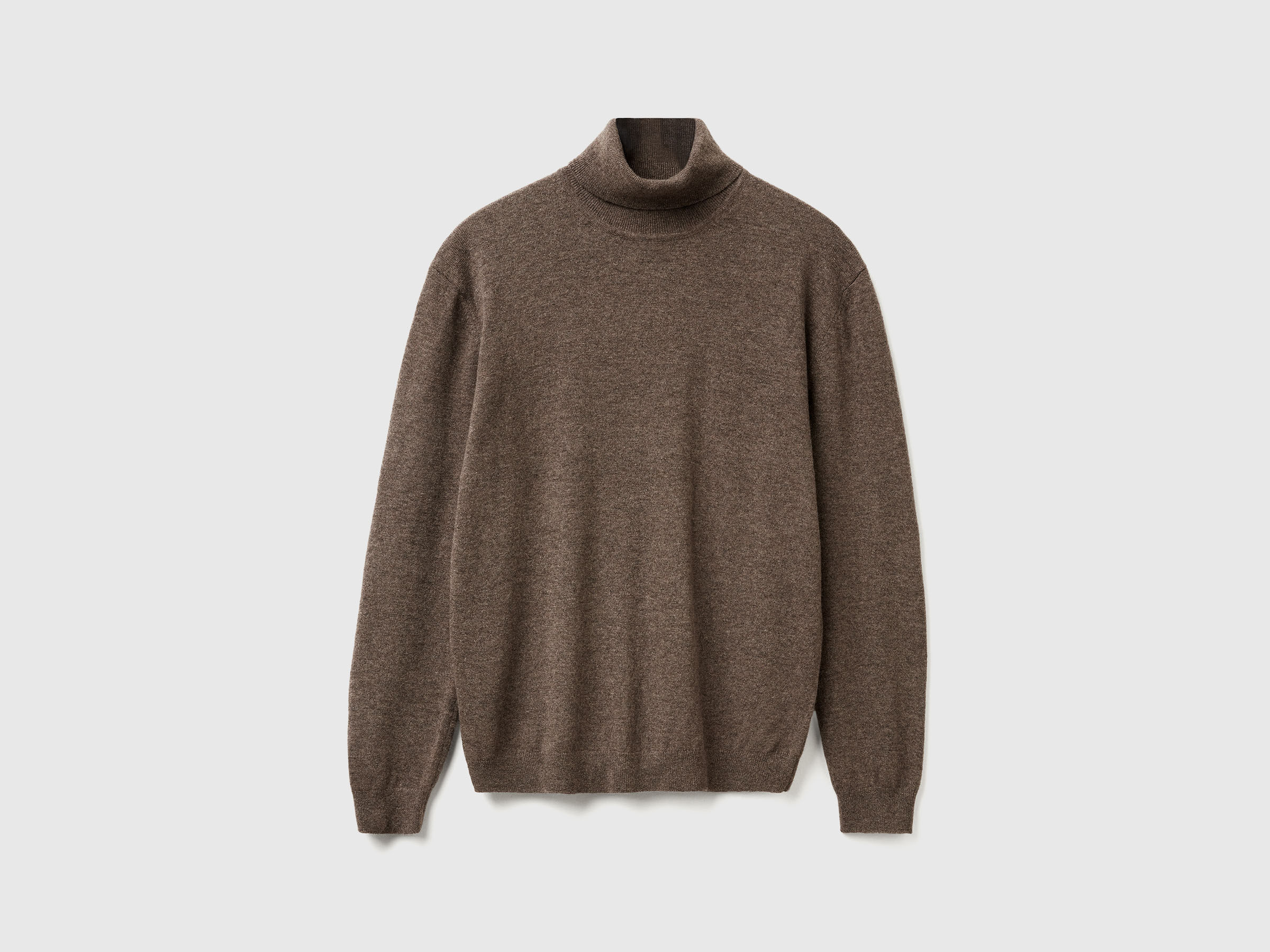 TURTLE NECK SWEATER Hombre image number 4
